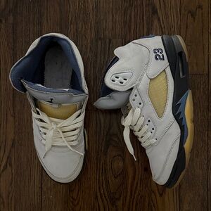 USED Jordan x A Maniere size 8.5 in fair condition